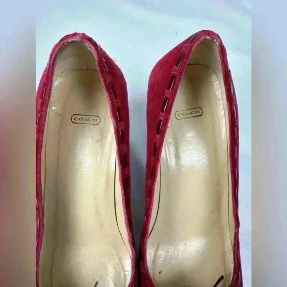 Vintage Coach Red Suede Heels w/Brown Shoe line Accent (Size 6) - Picture 2 of 9